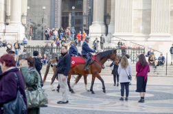 Flashmob a közös rendőr és tűzoltónap alkalmából.